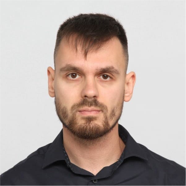 Борислав Копрински